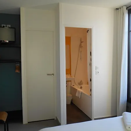 De France Hotel 3*
