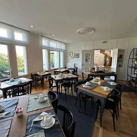 De France Hotel 3*